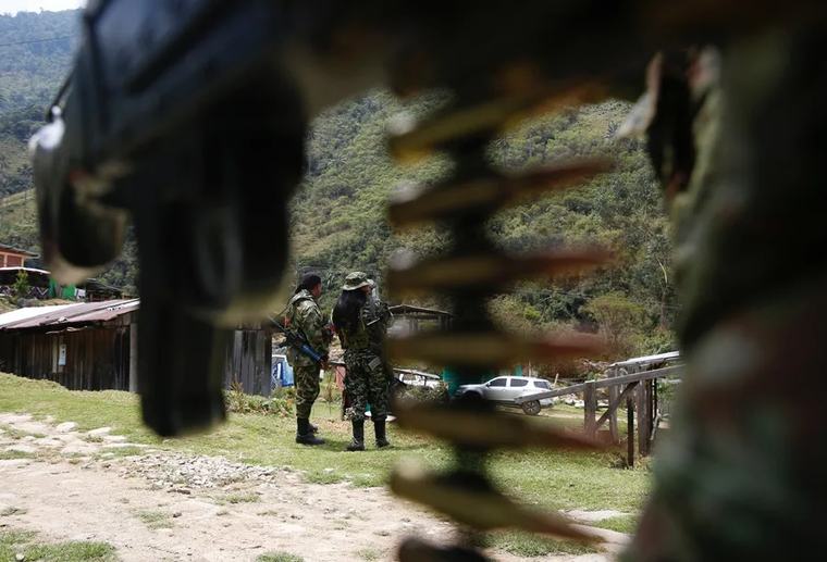Otros dos menores mueren en Colombia en una operación militar contra grupos armados