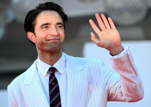 Entretenimiento Robert Pattinson desembarca en Venecia con "Primetime"