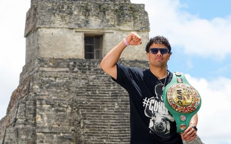 Lester Martínez supera a Luka Plantić y defiende su título mundial interino del CMB