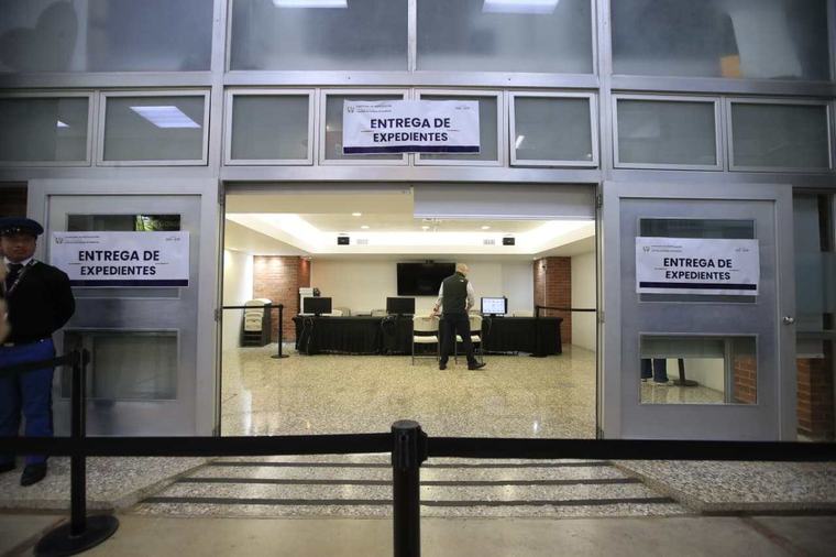 Comisión abre plazo para recepción de tachas contra los aspirantes a dirigir la Contraloría