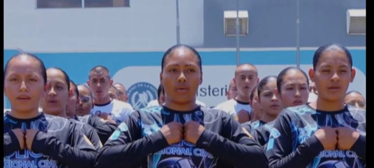 Último entrenamiento para 3,000 nuevos policías que vigilarán las zonas más peligrosas