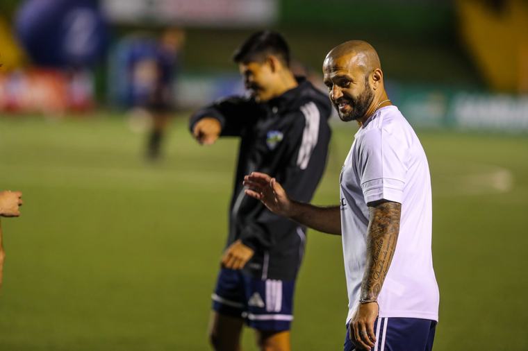 Moyo Contreras regresa a Comunicaciones para formar parte de la dirección deportiva