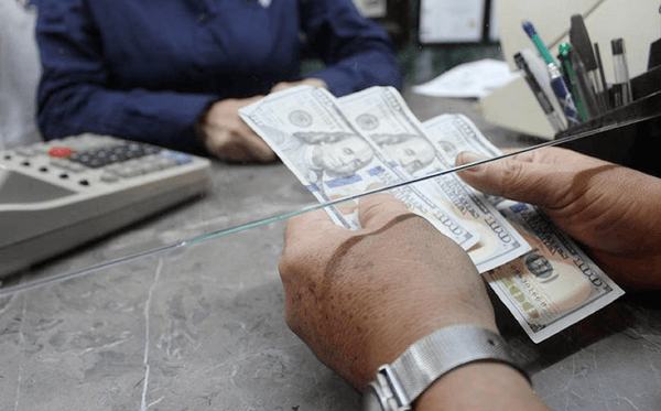 Chapines en Usa Gobierno busca retirar créditos fiscales a migrantes con seguro social