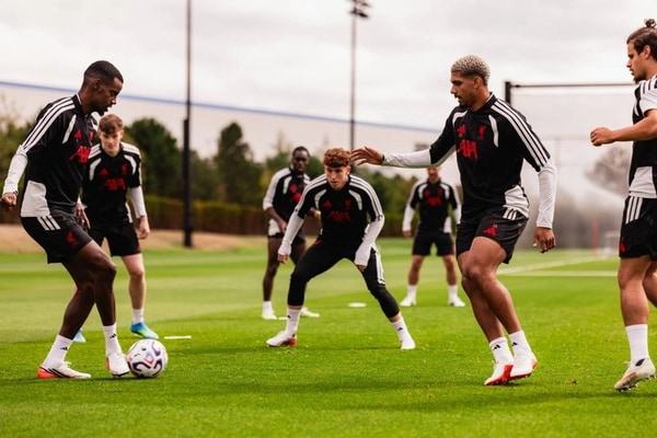 Deportes Liverpool busca estrenar la casilla de victoria en Premier