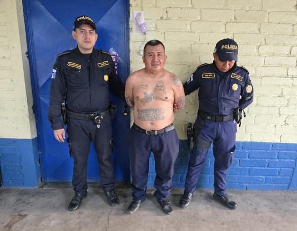 Guatemala Capturan a presunto pandillero que se hacía pasar por pastor