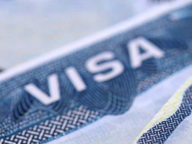 ¿Un fraude? el motivo que dio el Gobierno de Trump para retirar la visa a quienes solicitan asilo en EE. UU.